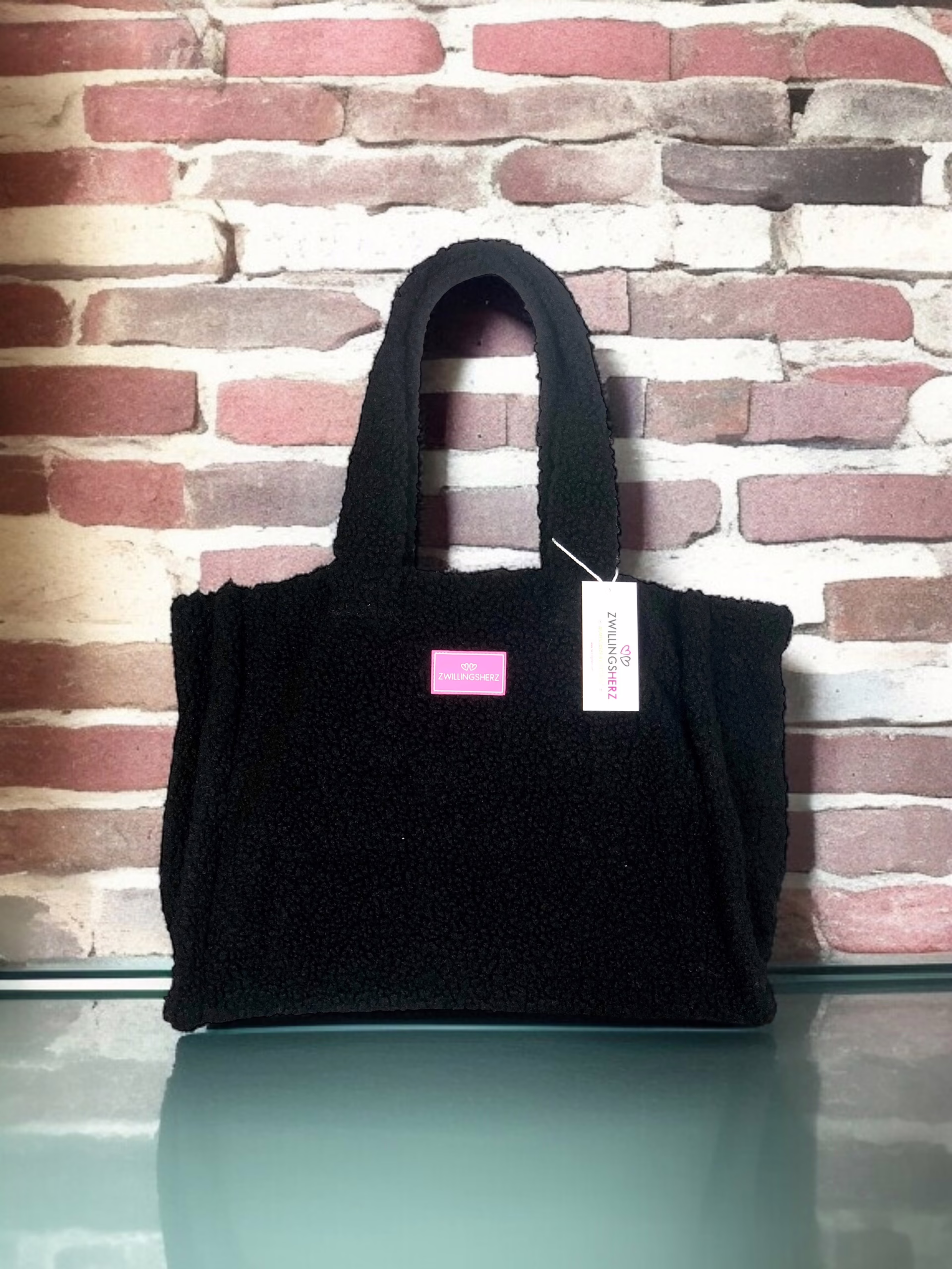 Zwillingsherz XXL Shopper *Teddyfell*, schwarz Stacy's Fashion Styles stacys.de Zwillingsherz XXL Shopper *Teddyfell*, schwarz